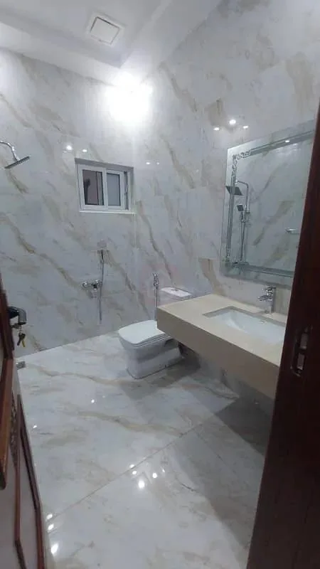 Stunning 1 Kanal Home Available in DHA Phase 2 Islamabad