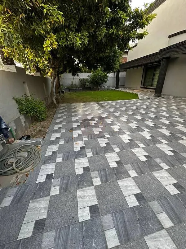 Spacious 6-Bedroom Bungalow on 2 Kanal in DHA Lahore
