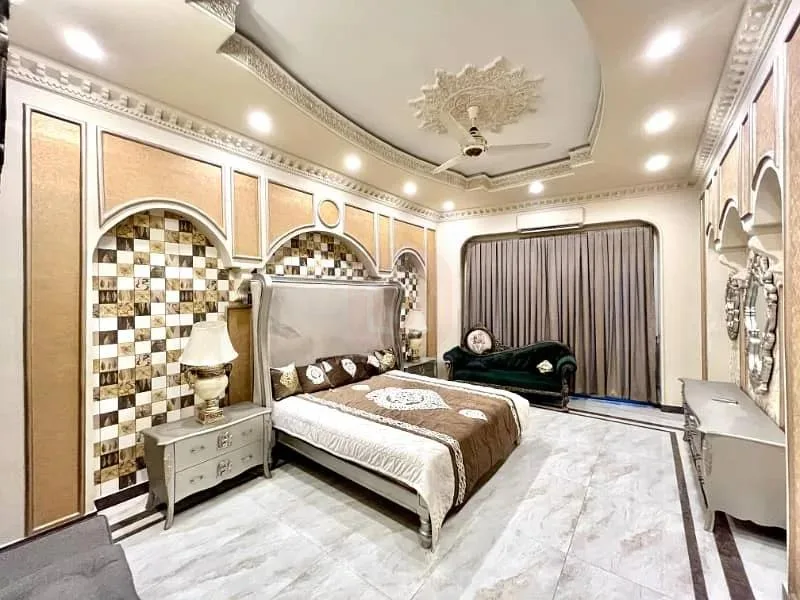 Ultra Modern 2 Kanal Corner House with Solar in DHA Phase 2