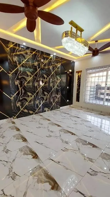 10 Marla House For Sale in Top City 1 - Block A