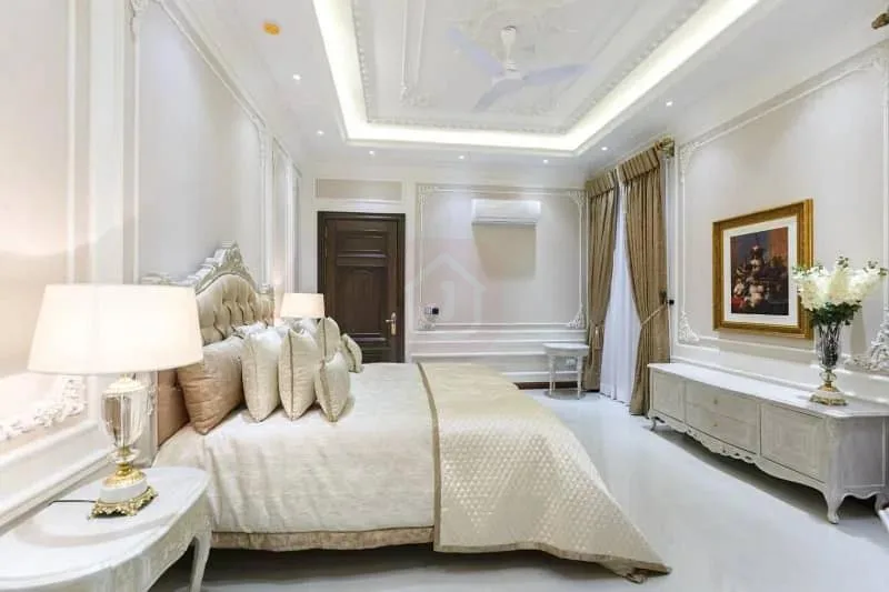 1 Kanal Fully Furnished Bungalow with Solar Power Near Raya Club in DHA for Sale