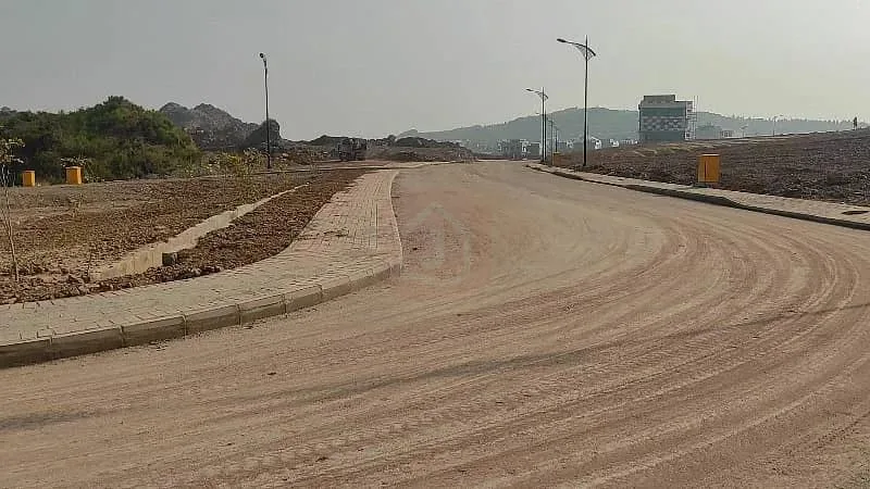 Prime 10 Marla Residential Plot Available in Sector J, Bahria Enclave