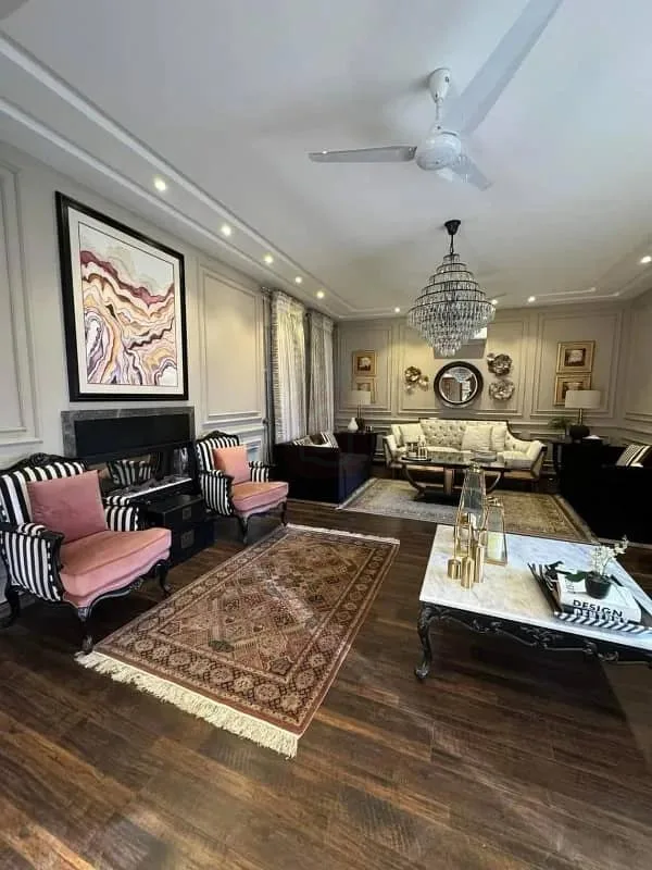 Luxury 2 Kanal Bungalow for Sale in DHA Lahore near Park and Market