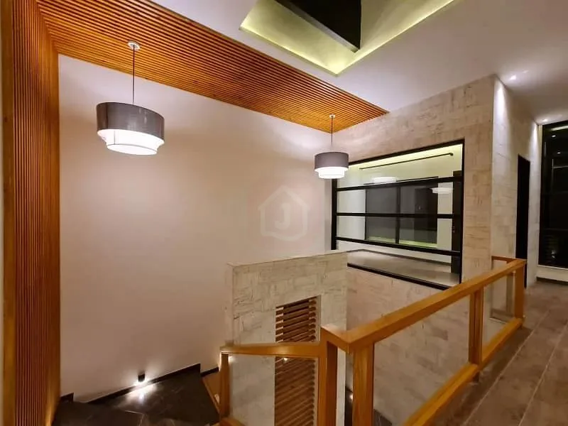 1 Kanal Stylish House Available in Sector C, Bahria Enclave Islamabad with 5 Bedrooms