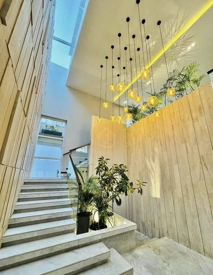 1 Kanal Contemporary Home Available in DHA Phase 2, Islamabad