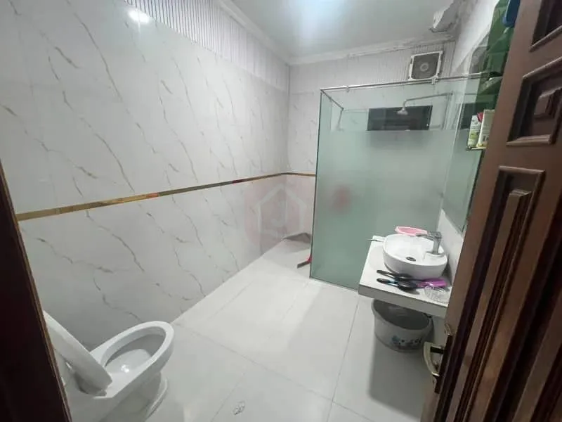 One Kanal Modern Bungalow for Sale in DHA Lahore
