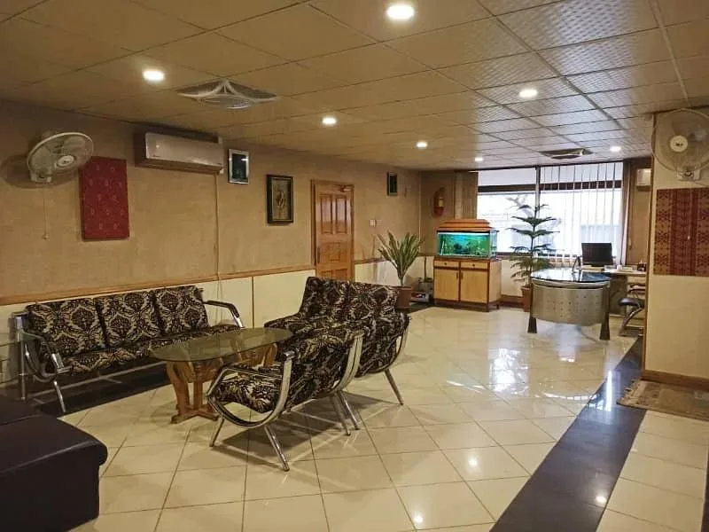 Inexpensive 3600 SQFT Office Available for Rent in Blue Area