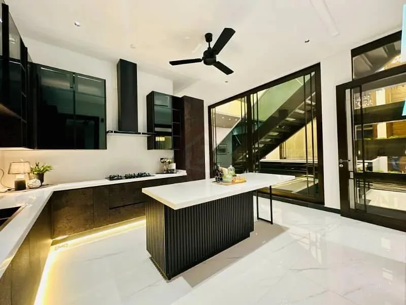 10 Marla Luxury House | Full Basement | Pool | Cinema Hall
