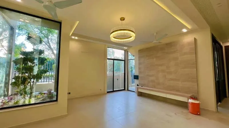1 Kanal Contemporary Home Available in DHA Phase 2, Islamabad