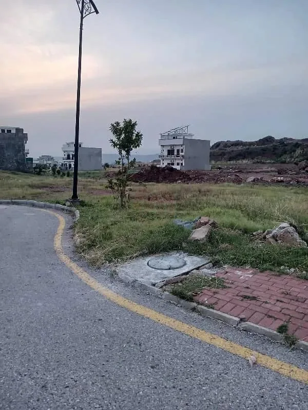 5 Marla Residential Plot Available in Bahria Enclave Islamabad - Sector N