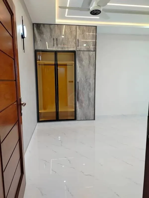10 Marla House for Sale in Top City 1 - Block A