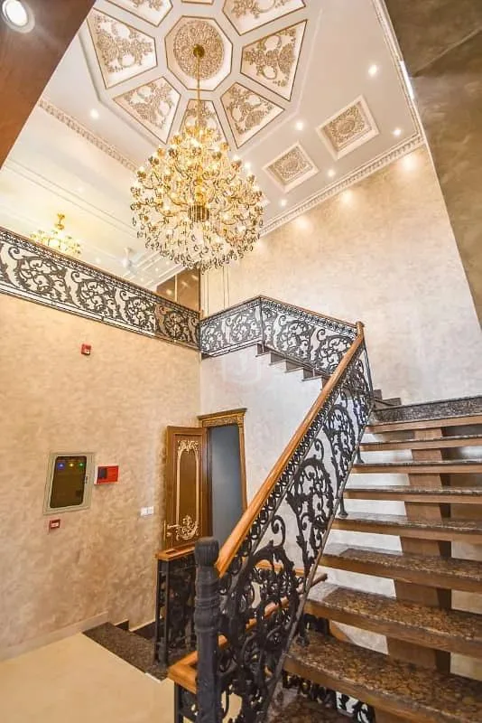 Stunning 7-Bedroom Spanish-Style Bungalow in DHA Lahore