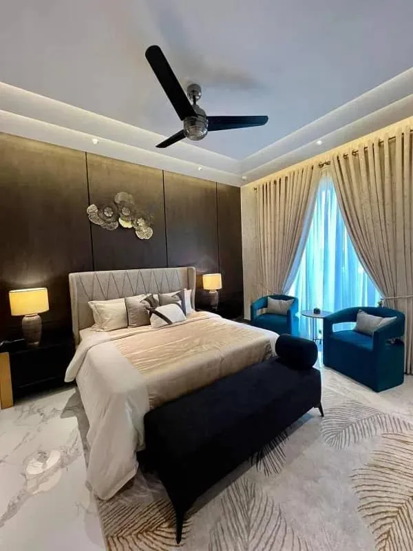 Stunning One Kanal Ultra-Modern Bungalow with Basement in DHA Lahore