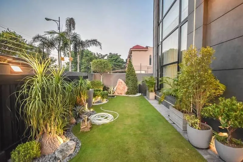 Stunning Modern Bungalow for Sale in DHA Phase 6 Near Park Raya Mosque