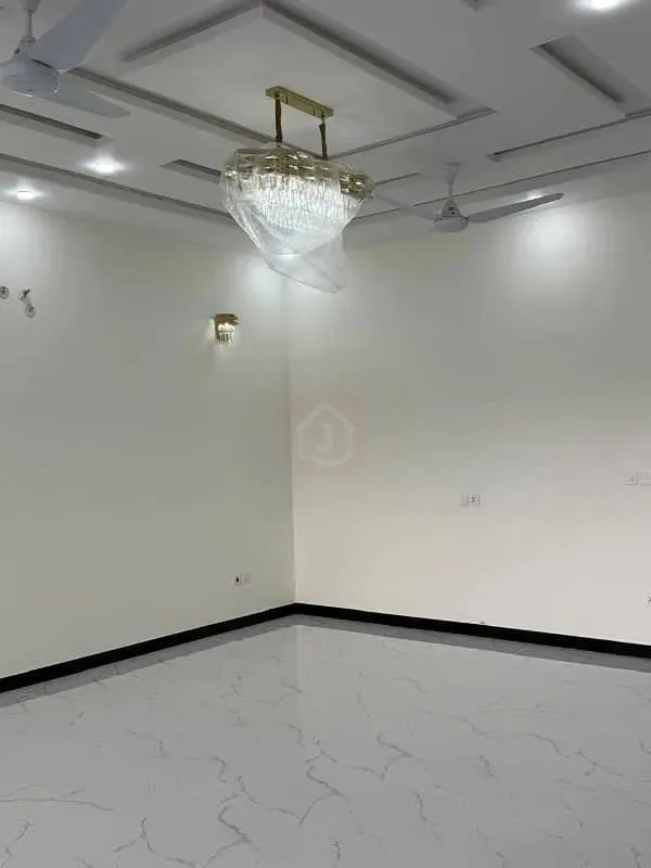 10 Marla House for Sale in Bahria Enclave Islamabad - Sector C2