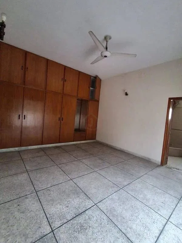 Stunning 2 Kanal Bungalow for Sale in Prime DHA Lahore Location