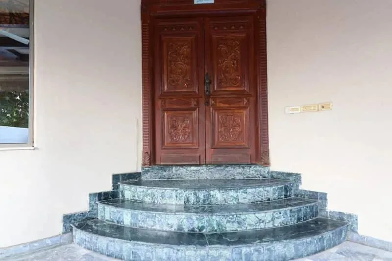 Slightly Used Modern Bungalow for Sale in DHA Lahore