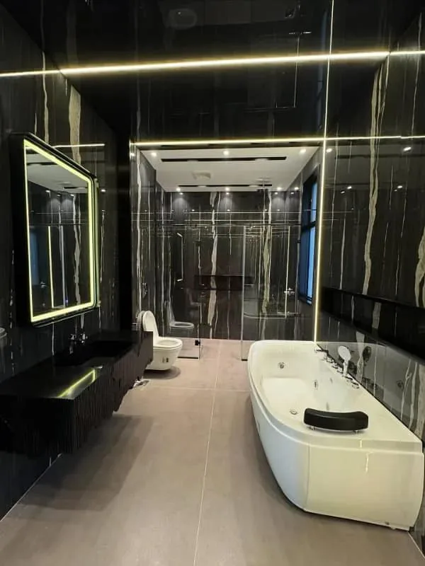 Luxury One Kanal Bungalow with 2 Servant Quarters in DHA Lahore