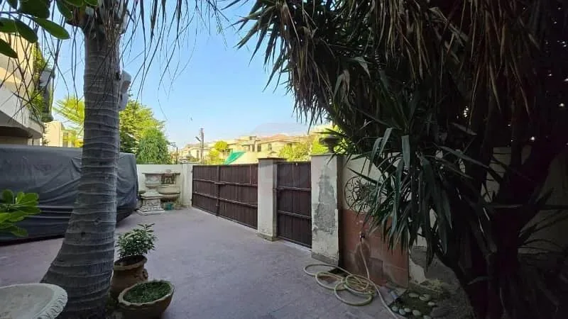 One Kanal Modern Bungalow for Sale in DHA Lahore Near Park and Market