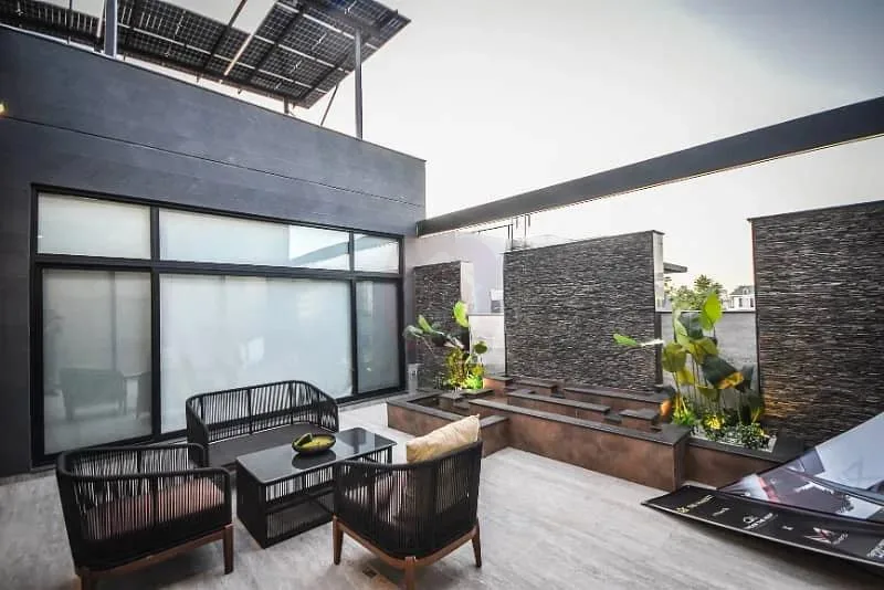 Modern Bungalow for Sale in DHA Phase 8 - Convenient Access to Lahore