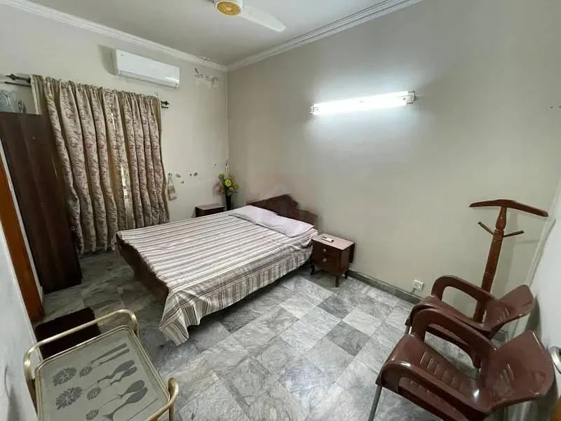Modern 6-Bedroom Bungalow on One Kanal in DHA Lahore