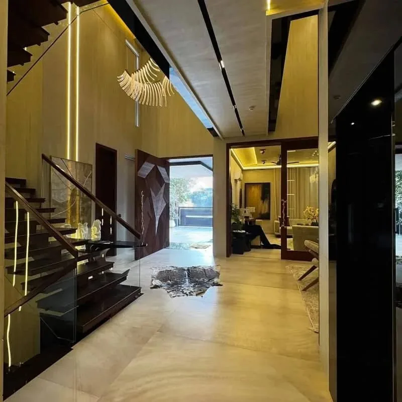 Luxury One Kanal Bungalow for Sale in DHA Lahore