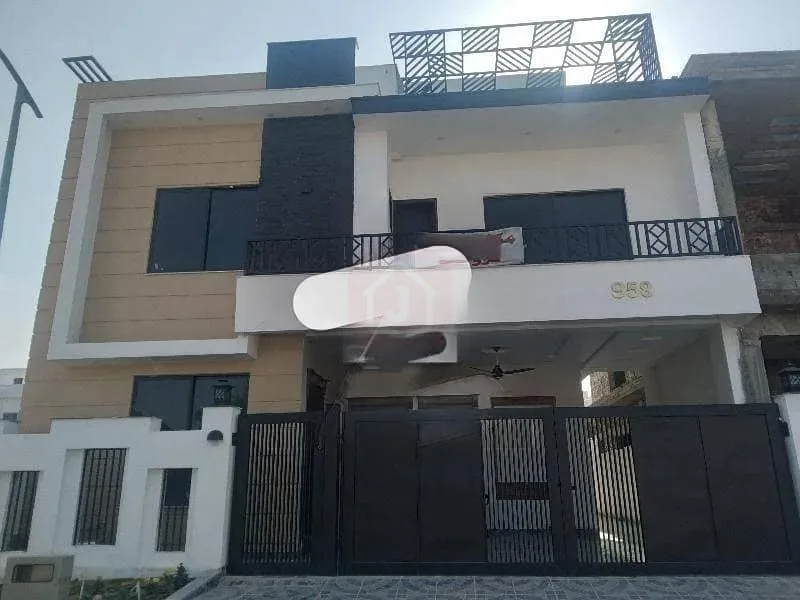 Corner House for Sale in Top City 1 Block D