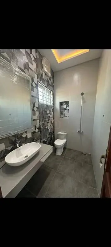 10 Marla Home Available in Sector C-2, Bahria Enclave Islamabad