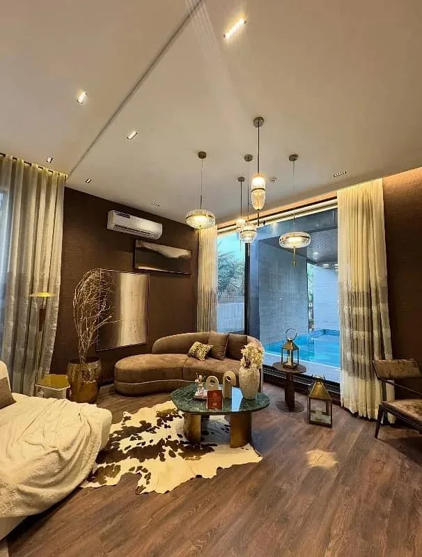 Fully Furnished 3 Kanal Luxury House for Sale