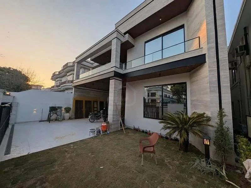 Fully Furnished House for Sale in F-10, Newly Renovated