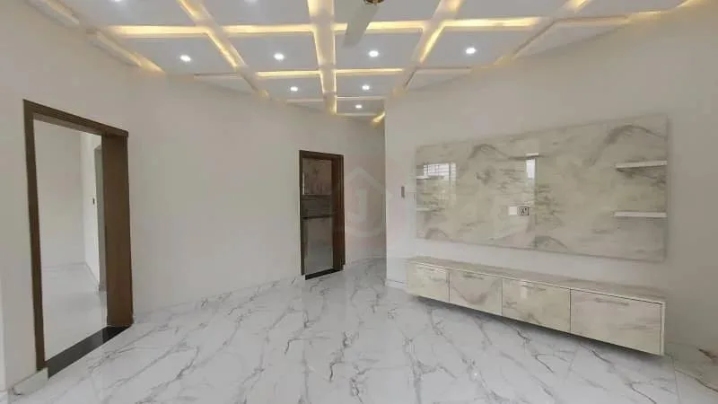 10 Marla Home for Sale in Top City 1 - Block D
