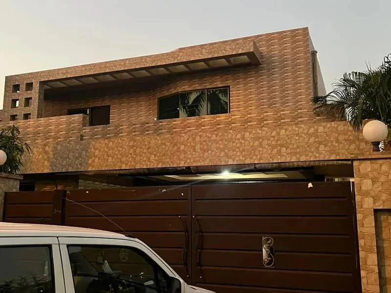 One Kanal Modern Bungalow for Sale in DHA Lahore