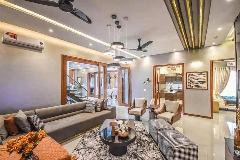 Modern One Kanal Bungalow for Sale in DHA Phase 4, Close to Park and School