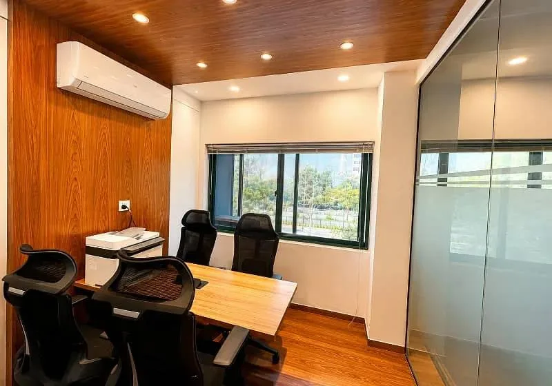 Furnished Office Space of 2750 SQFT in Blue Area