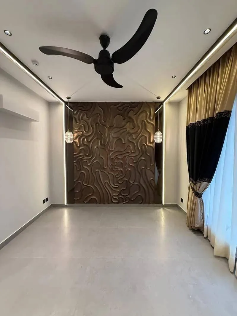 Stylish 8 Marla House with Basement for Sale at a Great Price
