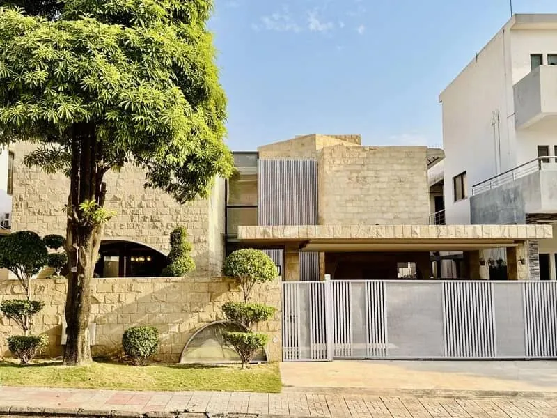 Beautiful 1 Kanal Designer Home Available in DHA Phase 2