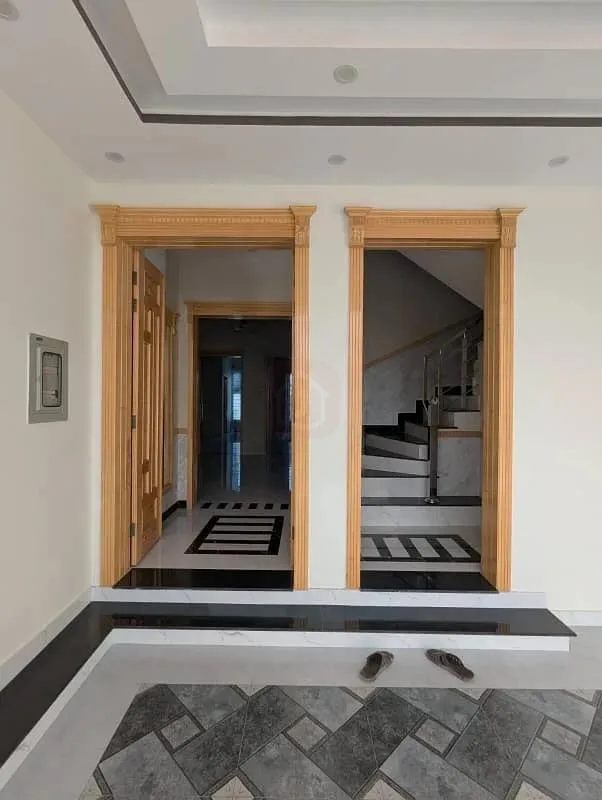 10 Marla Double Unit House in Islamabad Top City 1
