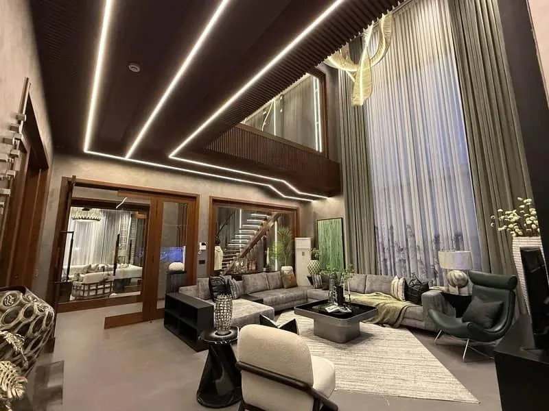 1 Kanal Luxury Fully Furnished Home Available for Sale Near Golf Course
