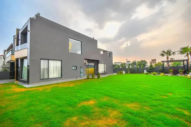 1 Kanal Stunning Lawn + 1 Kanal New Luxury Bungalow For Sale Near DHA Raya Fairways