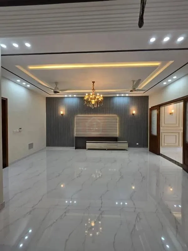 NEWLY BUILT HOME IN ISLAMABAD