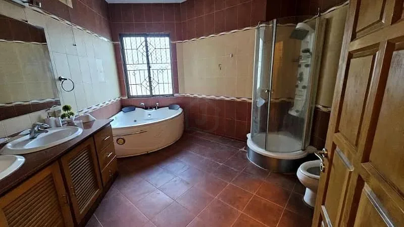 Corner House for Sale | Rented Out | F-7 Islamabad