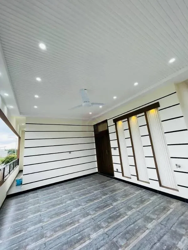 Newly Built 10 Marla Home Available for Purchase