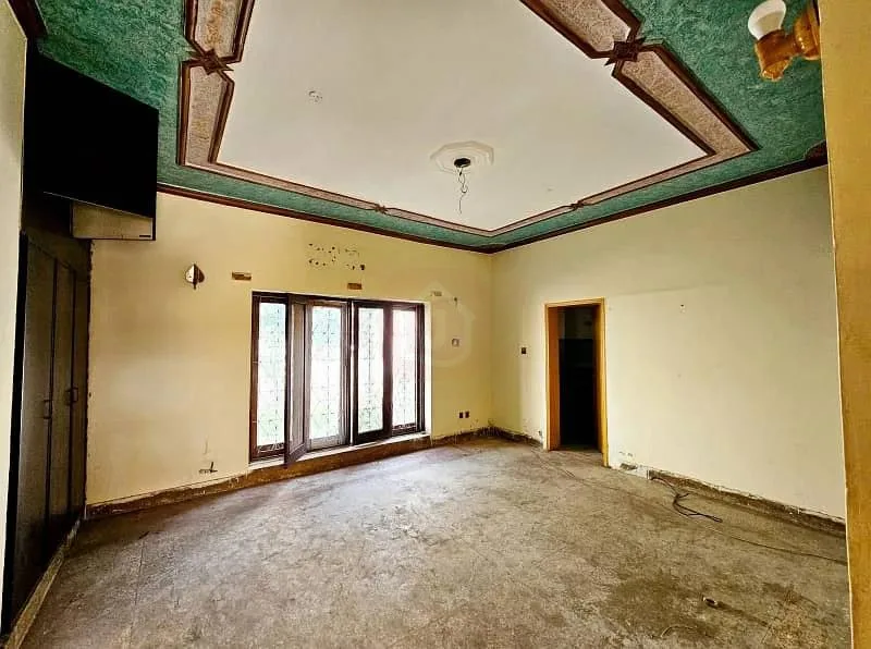 5 Kanal Front Back Open Property on Main Margalla Road