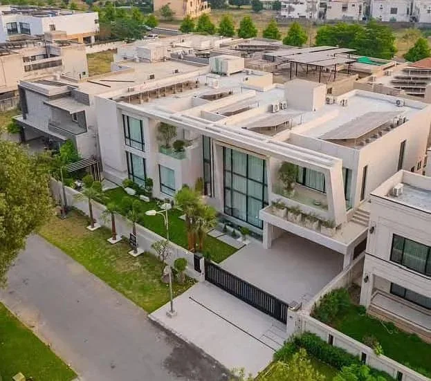 Stunning 2 Kanal Fully Furnished Bungalow for Sale in DHA Phase 6