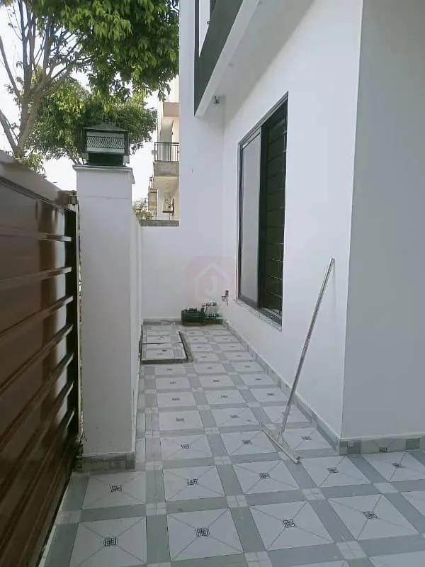 Newly Built 5 Marla Home Available in Sector H, Bahria Enclave Islamabad