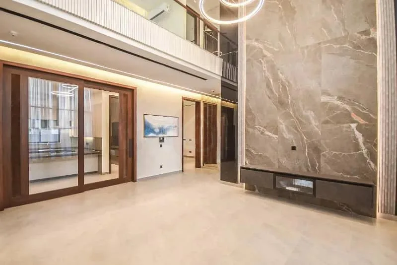 Luxury One Kanal House Available Near Defence Raya