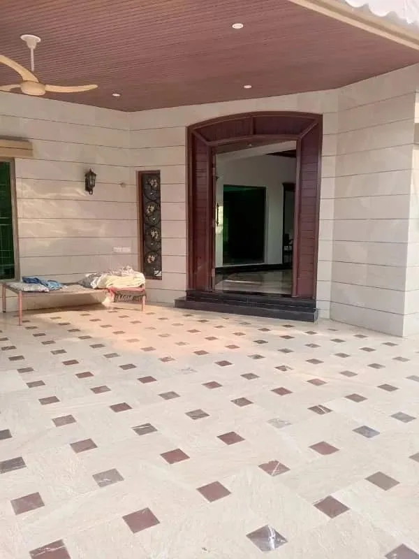 One Kanal Modern Bungalow for Sale in DHA Lahore