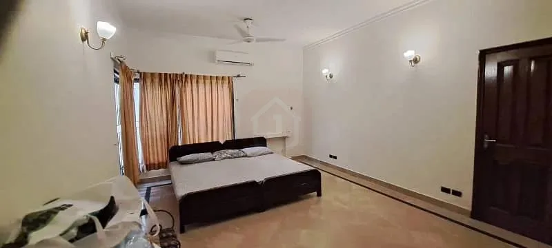 Stunning 2 Kanal Bungalow in DHA Lahore, Near Park and Market