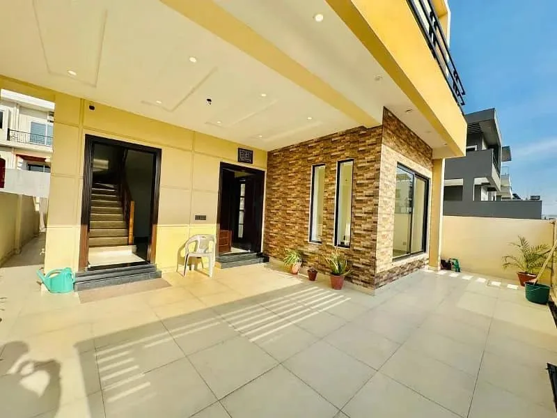 10 Marla New House Available in Emaar Canyon Views