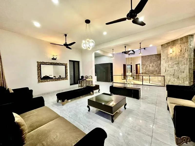 1 Kanal Stylishly Crafted House Available in DHA-2